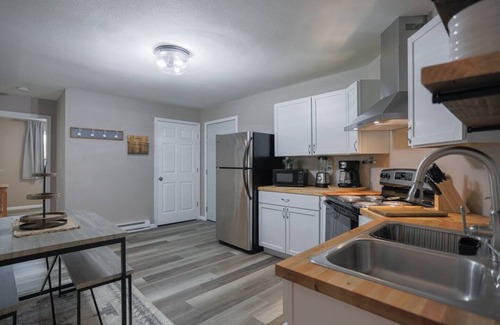 Weston Apartment | Jelinek Hideaway Unit 6