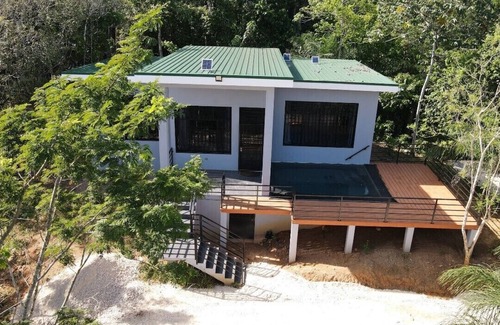 Seven Miles El Progresso House | Jenny’s Villa, Santa Elena, Belize