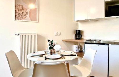 Bezons Apartment | Jerickais - Studio Bezons 3 personnes
