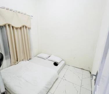 Komodo House | Jhuna Komodo Homestay