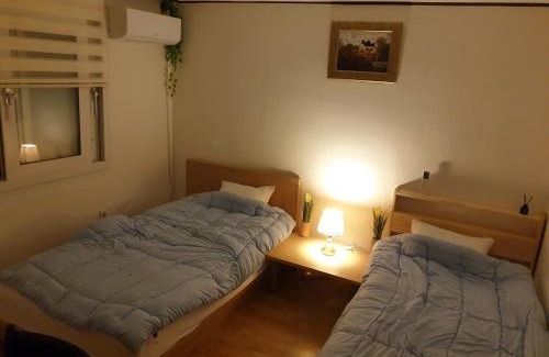 Namgajwa-dong Bed & Breakfast | JIAN Green House