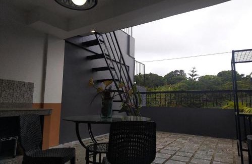 Tagaytay Hotel | Jil's Apartelle