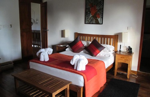 Madawala Hotel | Jim's Farm Villas