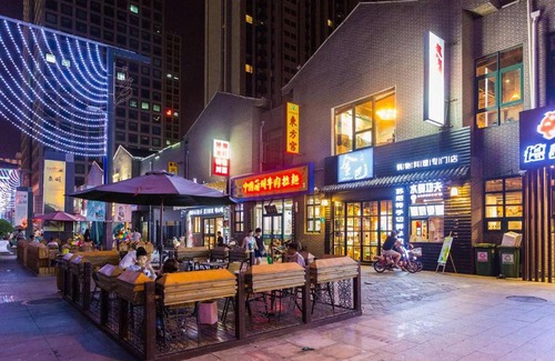 Shizhong Apartment | Jinan Shizhong·Quancheng Square· Locals Apartment 00125950