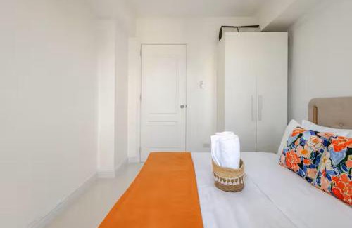 Don Bosco Apartment | Jing'sCrib 2BR Apartment by Azure Near Manila International Airport