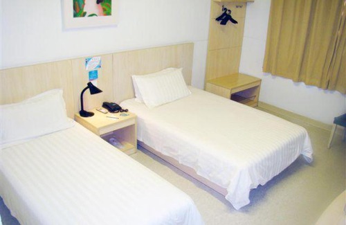 Yu Hua Hotel | Jinjiang Inn - Changsha Helong Stadium