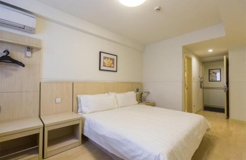 Wuchang Hotel | Jinjiang Inn Select Wuhan Chu Hehan Street Shuiguohu