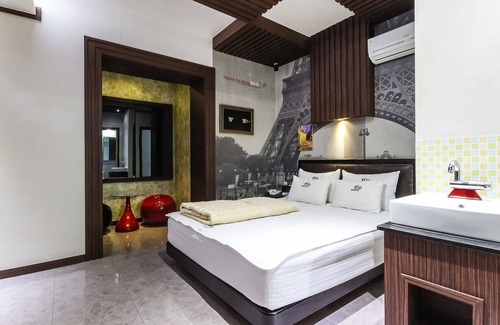 Chinju Hotel | Jinju Hotel Pop