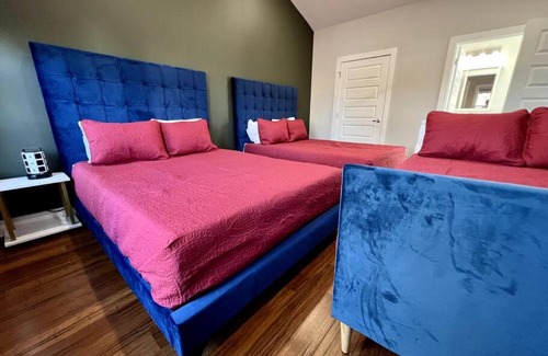 Nashville House | Jink Hippies and Cowboys - 7 beds - sleeps 10