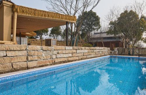Chizhou House | Jiuhua Mountain Tanfeng Resort Homestay 远眺山景大佛 九华山潭风民宿
