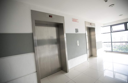 Puchong Condo | Jobee Setiawalk PUCHONG/5-7 PAX/IOI MALL/Sunway Pyramid/5 mins LRT station
