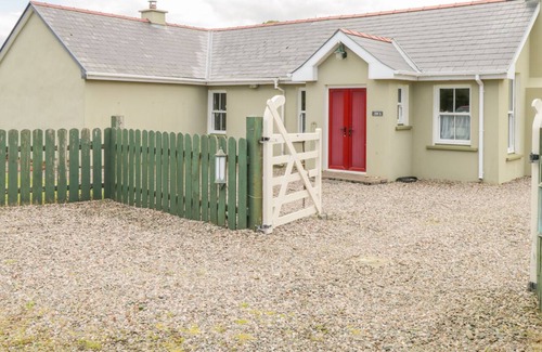 Ardara Cottage | JOE'S COTTAGE, family friendly in Ardara, County Donegal