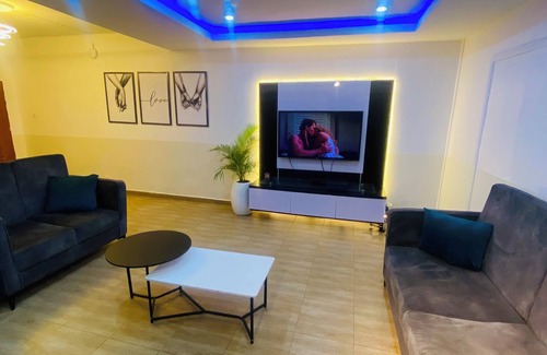 Surulere Apartment | JOEs Place