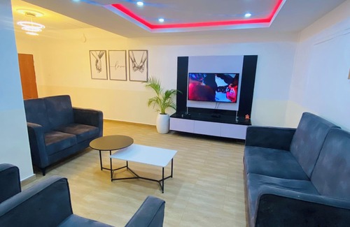 Surulere Apartment | JOEs Place
