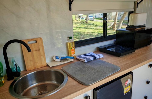 Braemar Bay House | Joey @ Braemar Bay Holiday Park