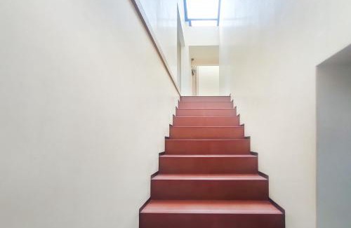 Gedongkiwo Hotel | Joglo Bale Witana RedPartner