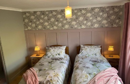 Leenane House | John's Cottage, Leenane