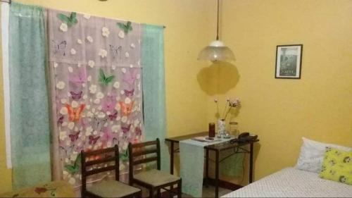 Tagaytay House | John's M Den Tagaytay City