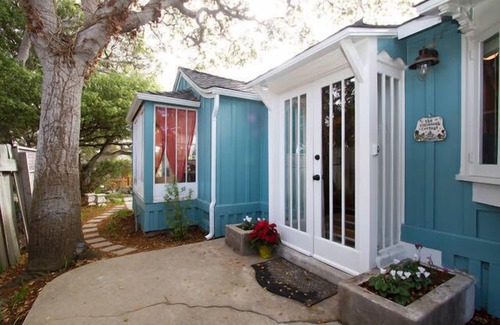 Pacific Grove Cottage | John Steinbeck's Cottage: 30-Night Minimum Stay
