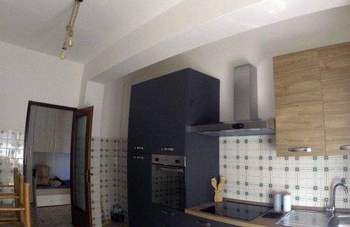 Calimera Apartment | JOLETO House. Your vacation on the Coast of the Gods A 10-minute walk from the sea.