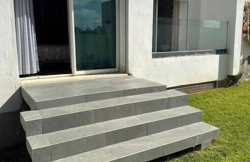 Harhoura Apartment | Joli Appartement Avec Jardin et Piscine