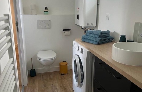 Hennebont Apartment | Joli Appartement T2, Plein Centre Ville D'hennebont , Parking Gratuit