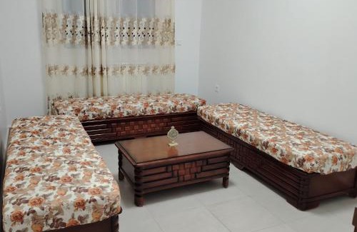 Skikda Apartment | Joli apprtement ensoleille avec garage