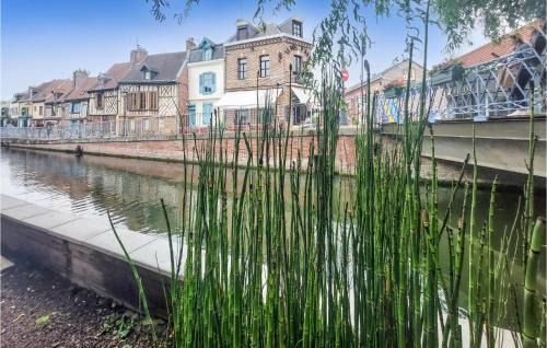 Hem-Monacu House | Joli Chalet Dans La Somme