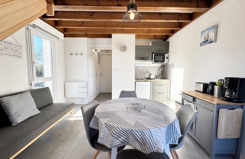 Locmariaquer Apartment | Joli duplex cocooning À 2 pas du port