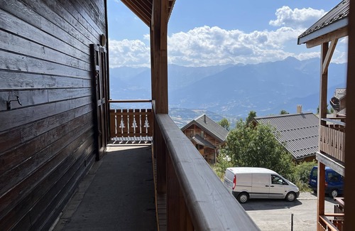 Reallon Apartment | Joli Duplex DE 36 m2 À Reallon Station