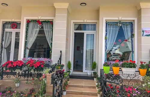 Phuong Villa | Jolie House Villa II - Open View- Few Mins To Downtown