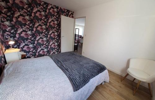 Acquigny House | Jolie maison , jardin privé , classée 3 étoiles