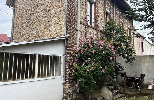 Deuil-la-Barre House | Jolie Muelière 15 min from central Paris