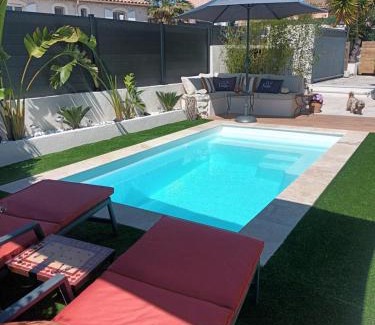 Frejus Bed & Breakfast | Jolie petite suite Côte d'Azur.