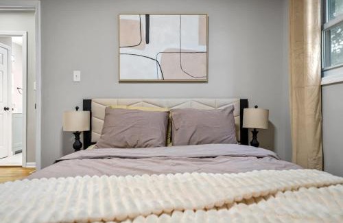 Joliet House | Joliet Cozy Oasis 4BR