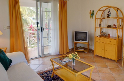 Jolly Harbour Cottage | Jolly Harbour -- Beachfront Property, 1 BR, 1 Bth, Wifi, garden path to beach