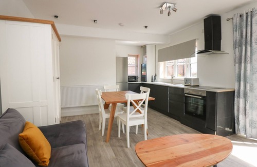 Wells-next-the-Sea Cottage | Jolly Sailors Retreat - Wells Next the Sea