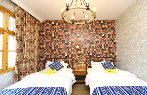 Fenghuang Hotel | JOMO Hotel Fenghuang