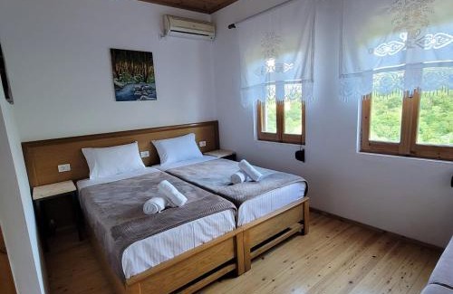 Gjirokaster Apartment | Jona Guest house