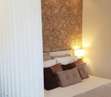 Santa Marinha House | Jones Home
