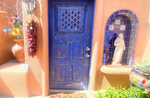 Mesilla Apartment | Josefina's King Suite in Historic Old Mesilla Plaza.