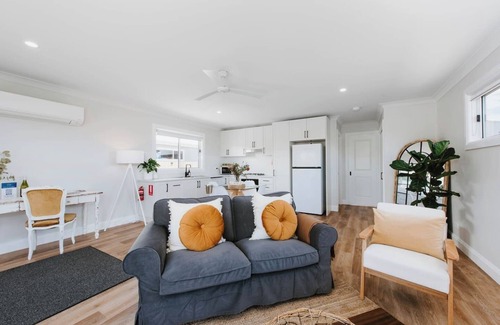 Bombira Cottage | Josephs Place A Restful Retreat for Two