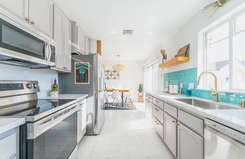 Joshua Tree House | Joshua Tree private compound w/two houses and desert and national park views!