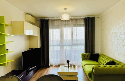 Calea Sever Bocu Apartment | Joy City Stay Forest 84