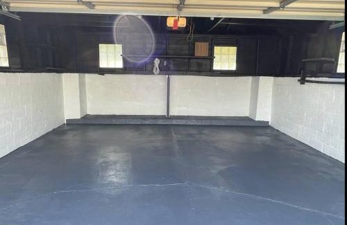 Dayton House | Joyful Bright1-BR , Fenced Pet Friendly Yard With Garage