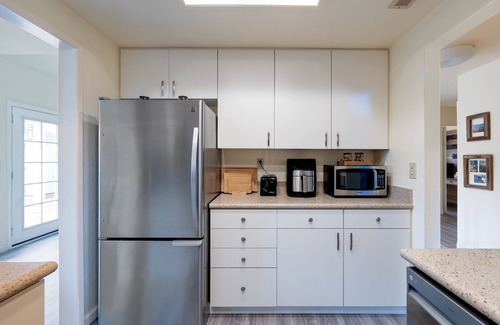 Marina House | Joyful Home near Monterey, Carmel, Pebble Beach, Big Sur