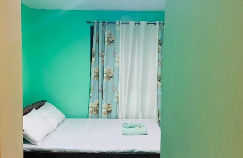 Tampilisan Hotel | JRJJ Apartelle