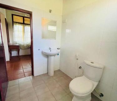 Ambalanthota Hotel | Julia Safari Hotel