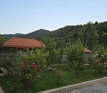 Ismailli House | Julian Guest House