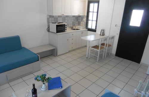 Kokkini Chani Apartment | Julie's apartment, Kokkini Hani, 2min walk to the beach,perfect family location!